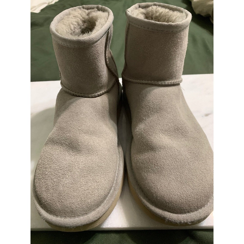 UGG Classic Mini II Genuine Shearling Boots Gray Sheepskin Women's 7